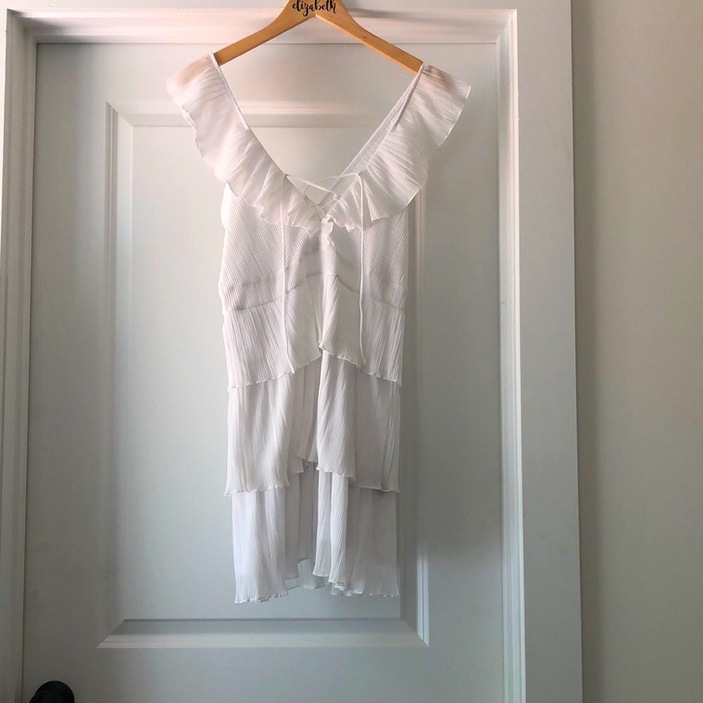 🤍 EXPRESS Size S Little White Dress 🤍